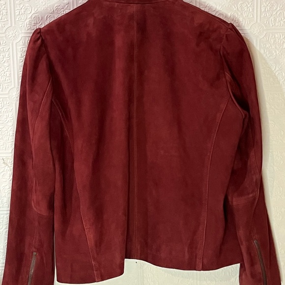 Red suede jacket - Picture 3 of 9